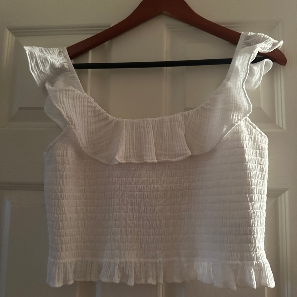 Large women’s off the shoulder cropped top